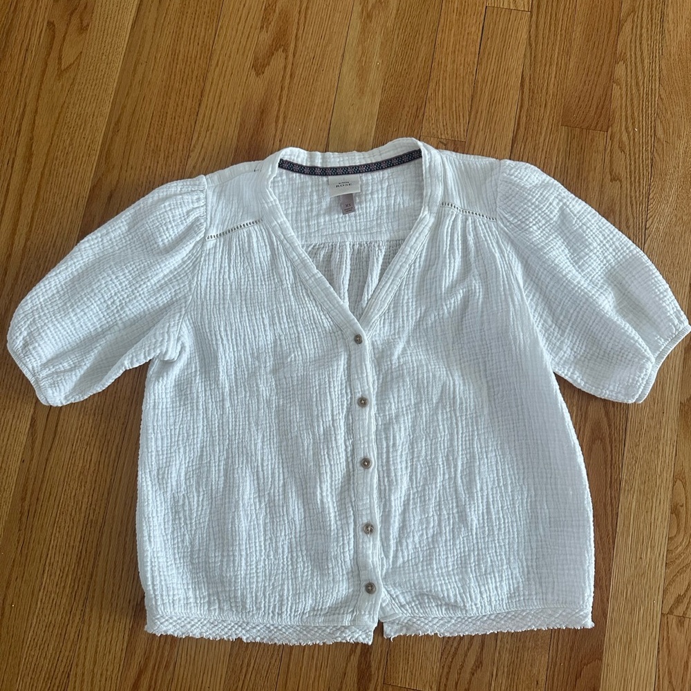 Knox Rose Textured White Top